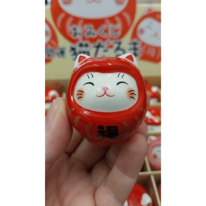 Manekineko Daruma, rot