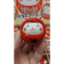 Manekineko Daruma, rot